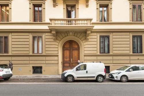 Flawless Duomo Apartment 3