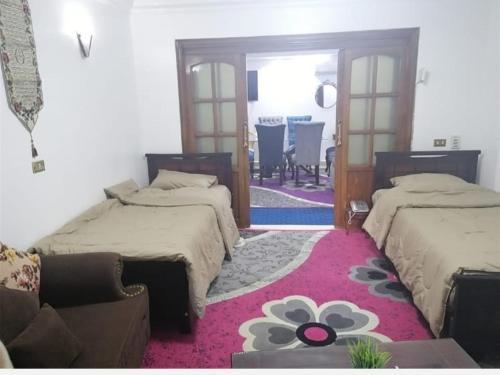 Private Family Apartment in Dokki