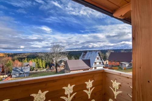 Domek Górski Zakątek z Jacuzzi (Domek Gorski Zakatek z Jacuzzi) in Nowe Bystre