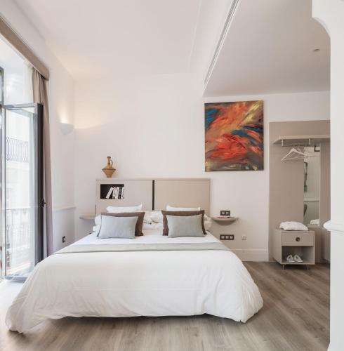 Puerta Catedral Holiday Suites - image 5