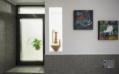 Puerta Catedral Holiday Suites - image 12