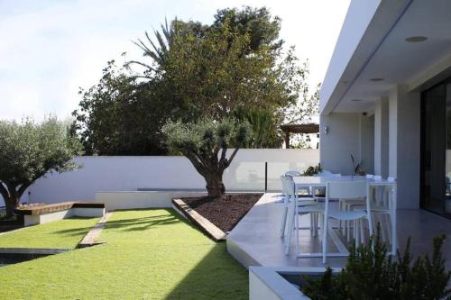 Casa Olivae: Villa privada con piscina en Alicante.