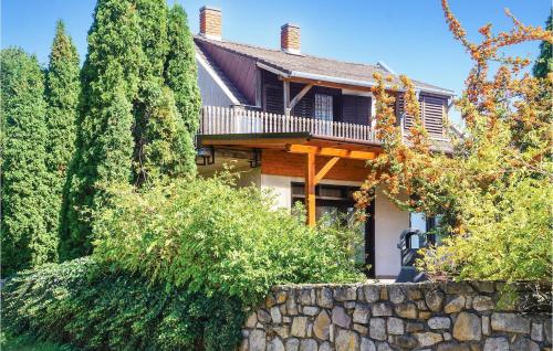  Nice home in Révfülöp w/ 3 Bedrooms in Révfülöp