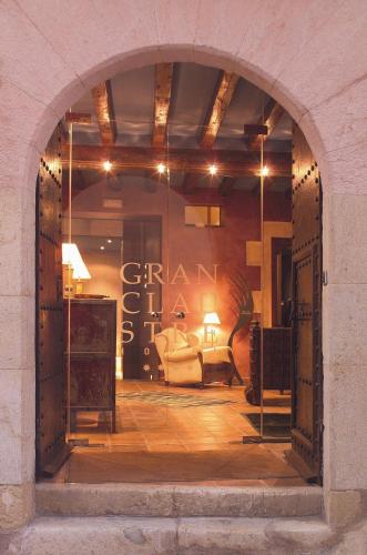 Entrada, Hotel Gran Claustre Restaurant & Spa in Altafulla