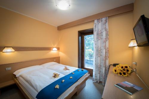 Hotel Miravalle Room Type - Economy Double Room