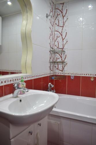 2 комнатные апартаменты на Габдуллина 46а, Kökşetaw (foto 8)