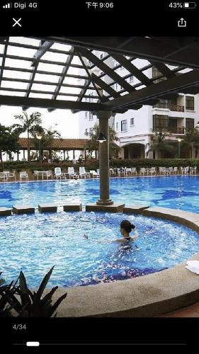 Hotel century mahkota homestay