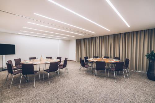 Iberostar Selection Lisboa - image 13
