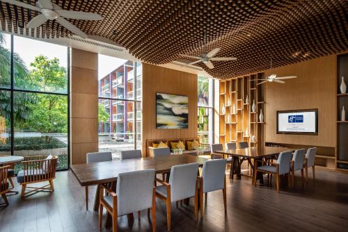 홀리데이 인 익스프레스 푸켓 파통 비치 센트럴 바이 IHG - 회의실/연회장