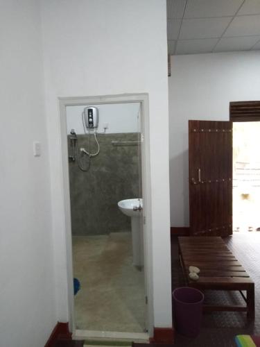 Thilina Homestay - image 2