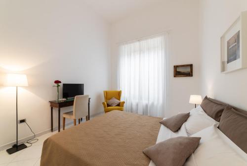 Ecce Homo 28 - image 7