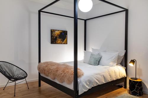 The Suite Hotel Fabric - image 10