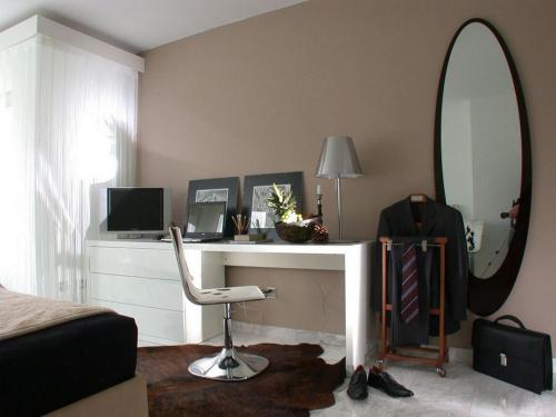 VISIONAPARTMENTS Rotachstrasse - self check-in, Zurich (photo 4)