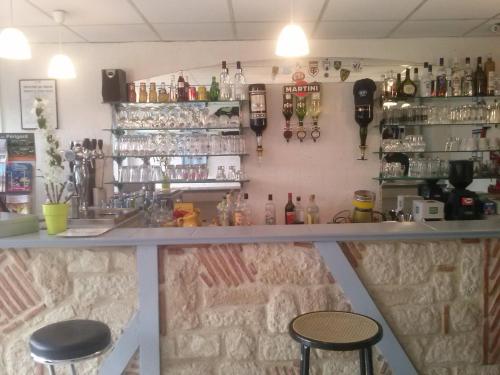 Pub/salon, Auberge Bella Riva in Creysse
