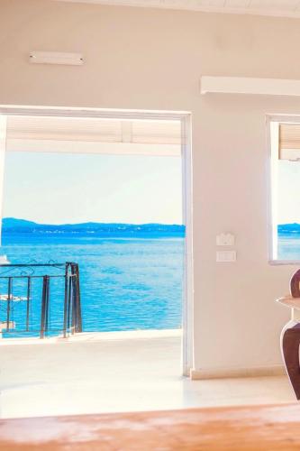 Nissaki Suite Poseidon by Sealand Villas - image 5