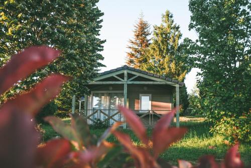 2 bedrooms, 4 beds
