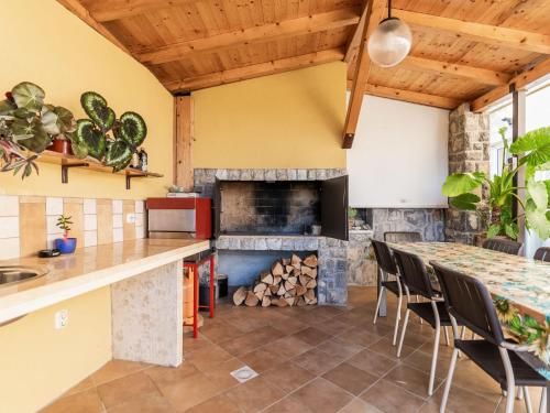 Apartment Kate-3 by Interhome in Rukavac