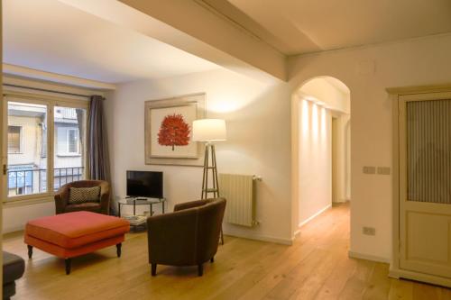 Ponte Vecchio 3 Bedroom Apartment