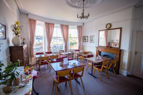 Bridge Guest House 5