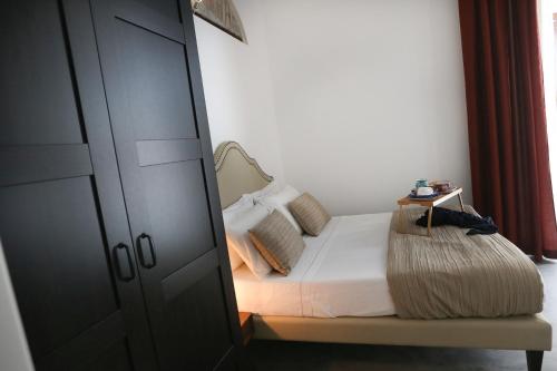B&B Salerno al Duomo Room Type - Deluxe Triple Room B&B Salerno al Duomo Room Type - Deluxe Triple Room