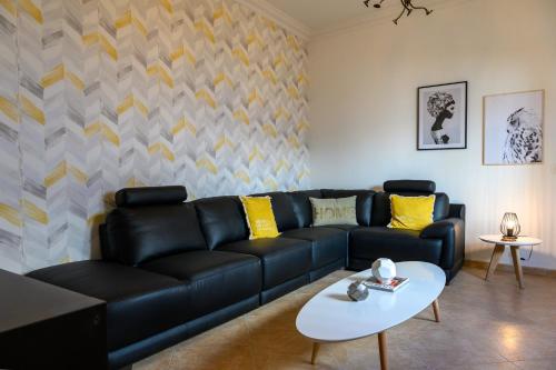 Lantia Rooftop House - image 2