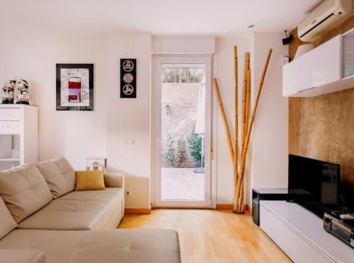  Bonito duplex con piscina en Barcelona&playa in Tiana