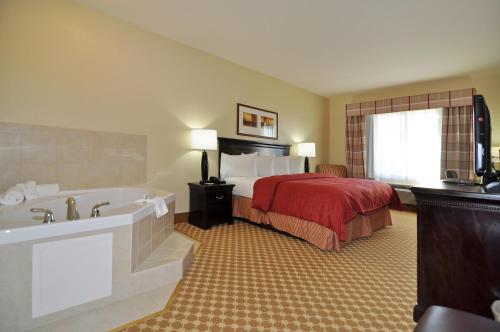 Country Inn & Suites by Radisson, Conway, AR