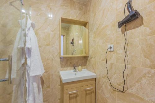 Undina Hotel - image 3