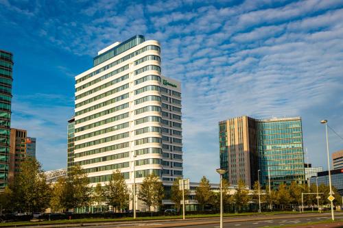 Holiday Inn Express Amsterdam Arena Towers, an IHG Hotel, Amsterdam bei Muiderberg