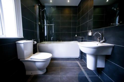 Mitton Hall Hotel - image 7