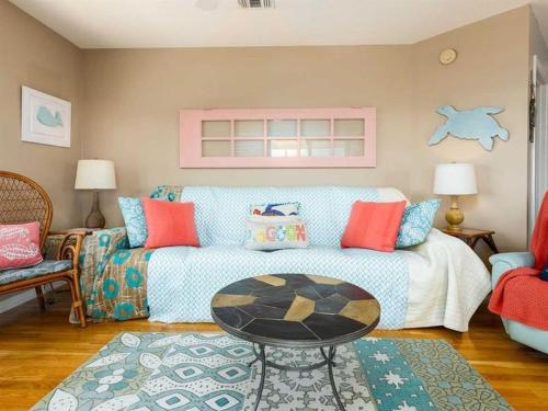 The Dugout by Meyer Vacation Rentals - image 2