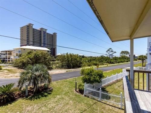 The Dugout by Meyer Vacation Rentals - image 7