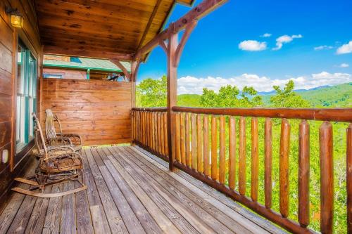 Heavenly Hilltop Getaway in Gatlinburg, USA