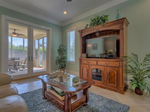 Time Out by Meyer Vacation Rentals - image 6