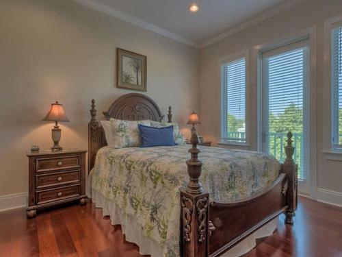 Time Out by Meyer Vacation Rentals - image 9
