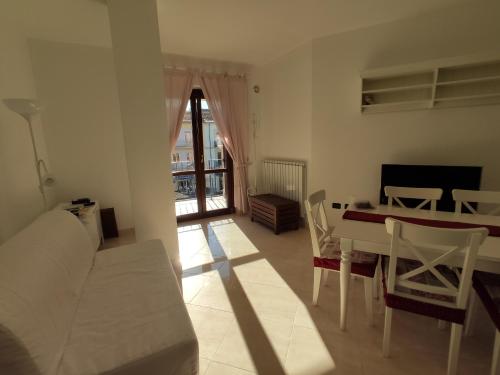 Agnone - Appartamento CODONORAO in pieno centro con BALCONE vista 'NDOCCIATA