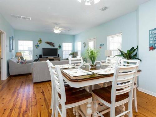 Living The Dream by Meyer Vacation Rentals - image 3