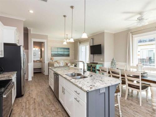 Life's Porpoise by Meyer Vacation Rentals - image 5