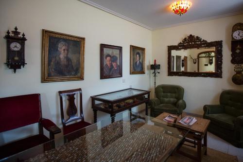 Hotel Los Perales - image 9