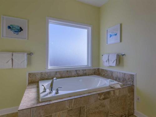 Sol Mate by Meyer Vacation Rentals - image 9