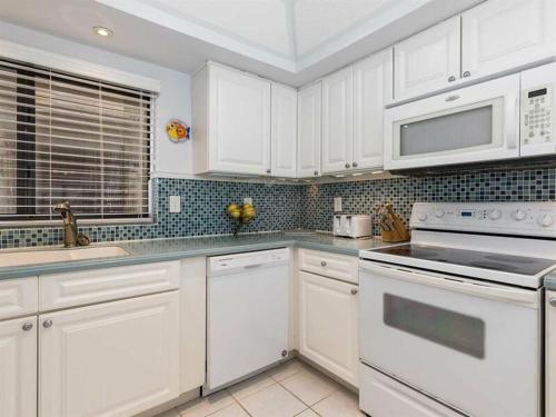 Shipwatch D-601 by Meyer Vacation Rentals - image 3
