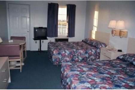 Talbot Inn - image 2