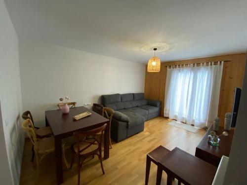 Fantastico Apartamento con jardin en Castiello de Jaca