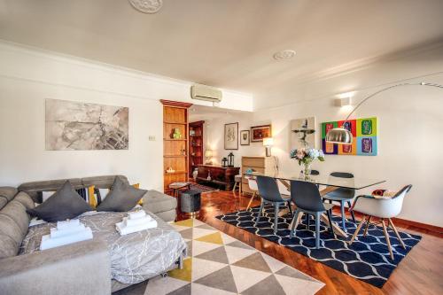 FRESH HOUSE MONTI