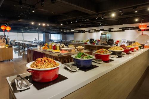 グリーン ワールド ホテルズ チョンシャオ (洛碁大飯店忠孝館)