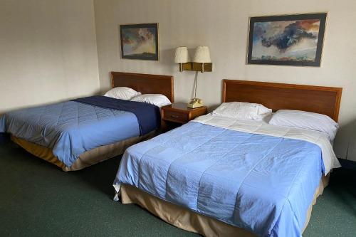Hotel New Castle IN Hwy 3