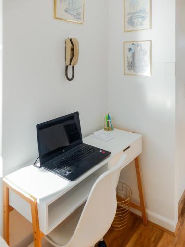 ศูนย์ธุรกิจ, Glen Iris, Quiet Boutique 2 bedroom Netflix, WIFI, Parking, Free Wine in มัลเวิร์น