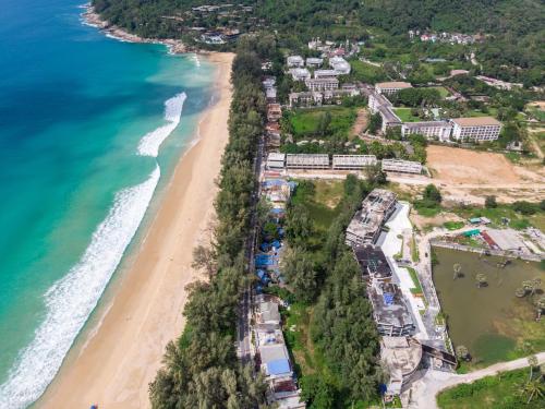 Naithon Beachfront Condotel