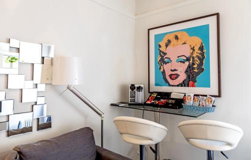 Mayfair Apartment