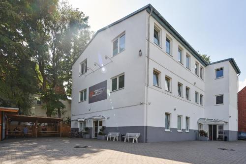 K 357 - Staffboarding - Personal- und Monteurzimmervermietung und Vermittlung in Hamburg und Umgebung – Hamburg, VA